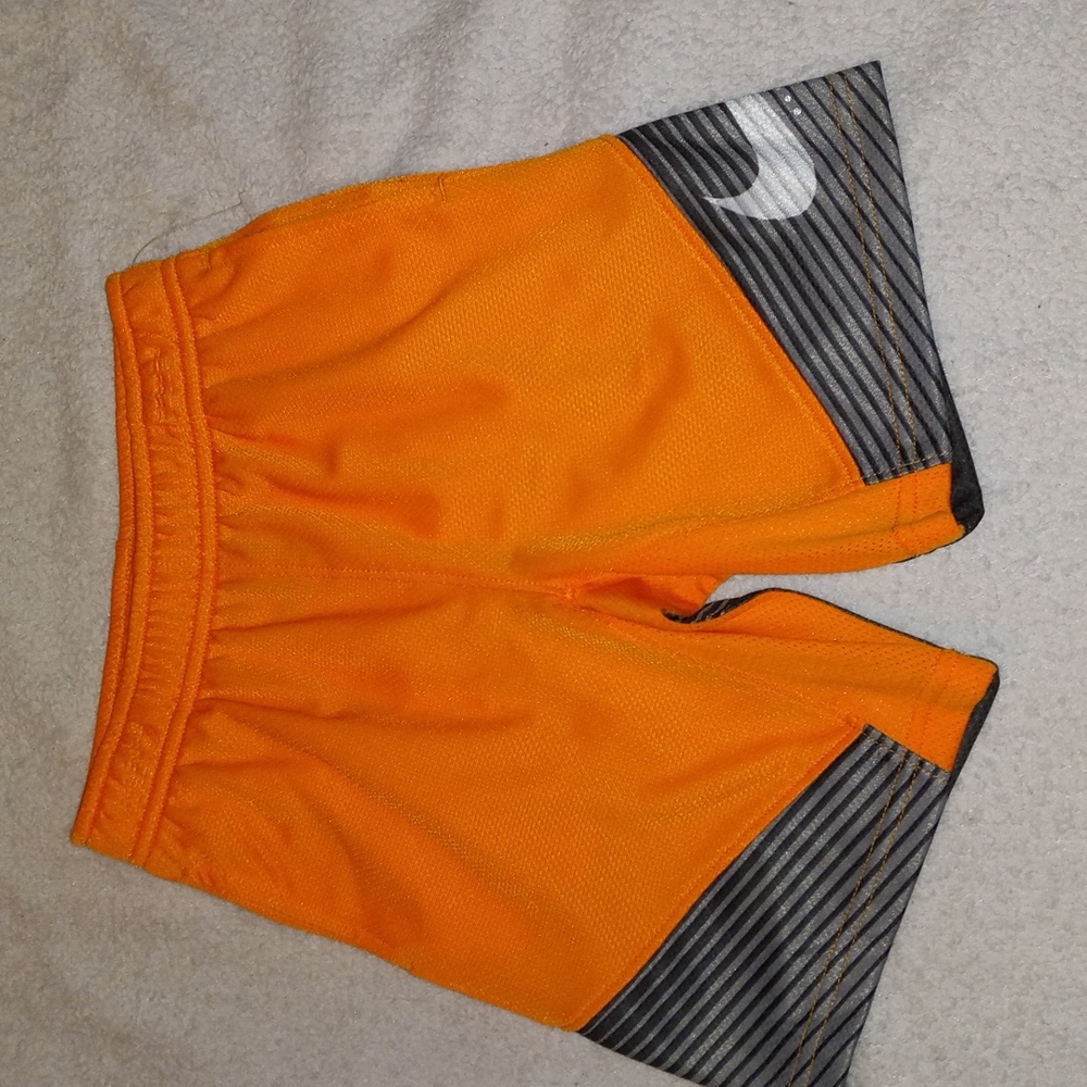 Nike Elite basketball shorts